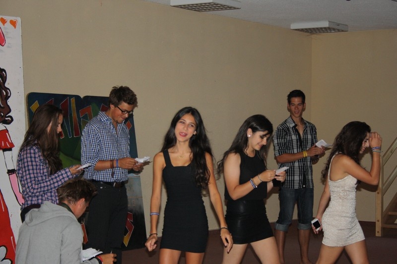Village Camps International Summer Camp Leysin, Switzerland 2025-08-09 https://www.villagecamps.com/journals_admin/images/701-21-prom night (34).jpg
